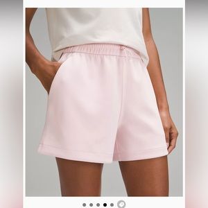 Lululemon softstreme HR short 4”